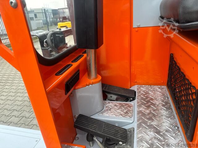 四向叉车 Combilift Hubtex DQ45/Only 3310 h/Telscopic forks