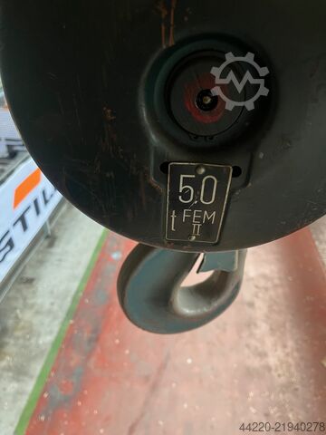 Chain hoist DEMAG 