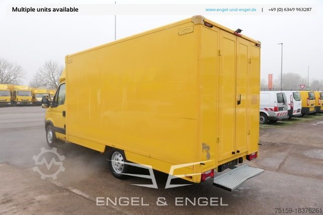 Skriňová dodávka iveco Daily 35 S11 C30C AUTOMATIK KAMERA MAXI Regale DURCHGANG