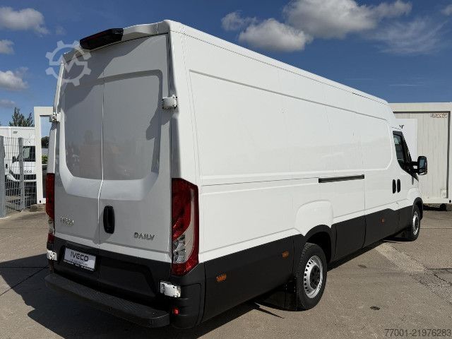 Dodávka s vysokou střechou IVECO 35S16 V MAXI PDC / Klima