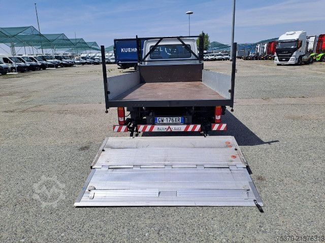 Platós teherautó IVECO DAILY 35S14H