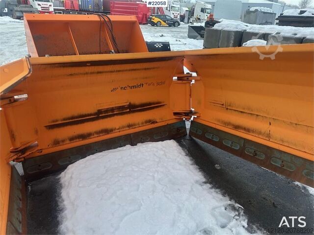 Baumaschine Schmidt folding wing snow plough