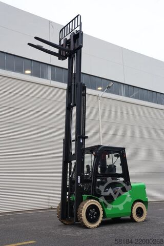Elektrische vorkheftruck met 4 wielen Noblelift CPD25-A