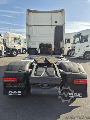 Traktor standar DAF XF 480 FT SUPER SPACE CAB ZF INTARDER