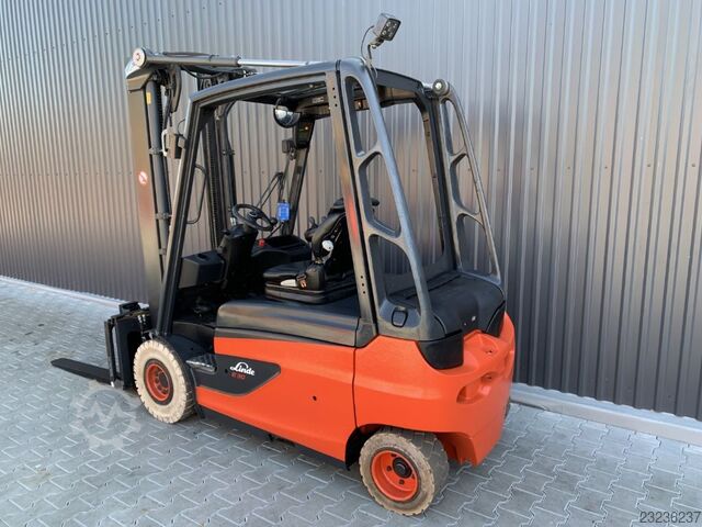 Carretilla eléctrica de 4 ruedas Linde E30L