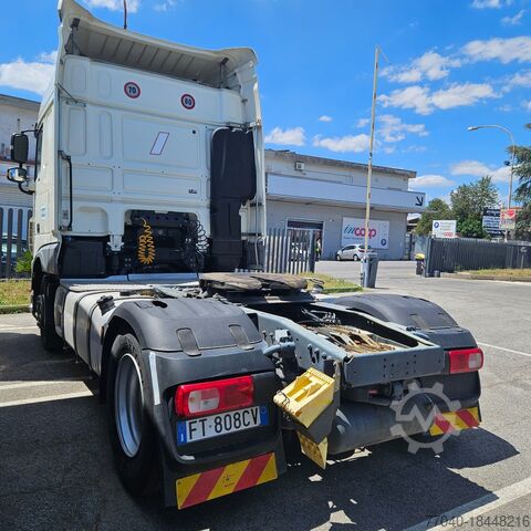 Tractor standard DAF XF 460 FT Space Cab