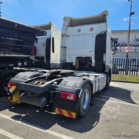 Tractor standard DAF XF 460 FT Space Cab