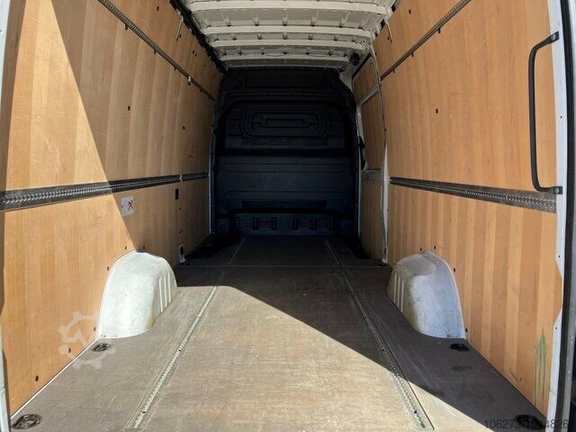 Komercijalno vozilo sa visokim krovom Mercedes-Benz Sprinter 317 Maxi,9GTronic,MBUX,Kamera