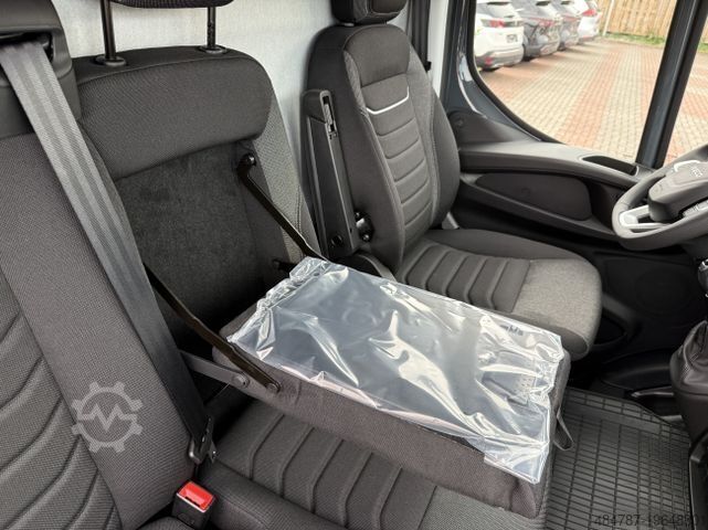 Komercijalno vozilo sa visokim krovom IVECO Daily 35S18A8V Neues Modell L5 H2ACC LED Navi