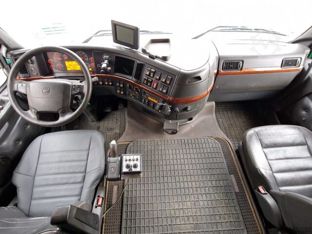 Hakenarmsystem Volvo FH 13.440 6x2*4 - HIAB Hooklift 17T - Euro 5 - ...