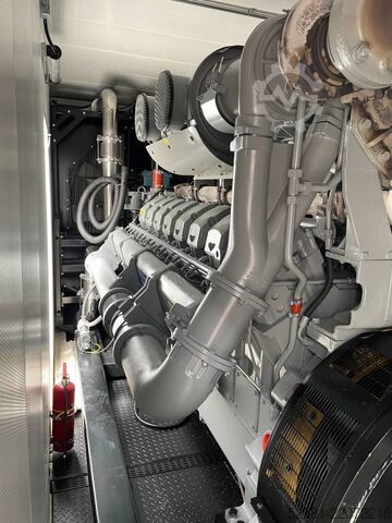 Agregat Perkins 4016-TAG2A - 2.200 kVA Generator - DPX-19826