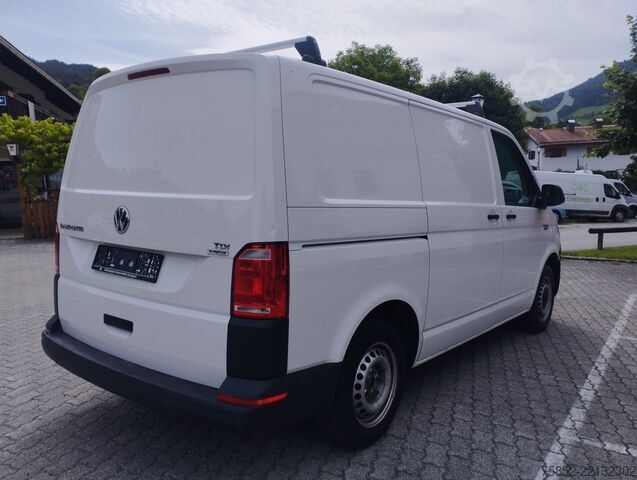 Furgón taller Bott VW T 6 2,0 TDI Werkzeugregale Werkstatt Bot