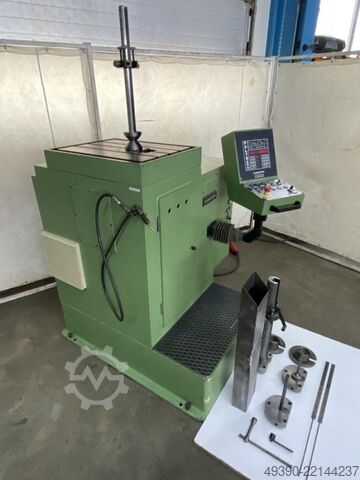 Mesin penarik profil dan alur CNC hidraulik, mesin penarik alur, mesin penyekap, mesin penarik profi LEISTRITZ Polymat 50 / 400 CNC