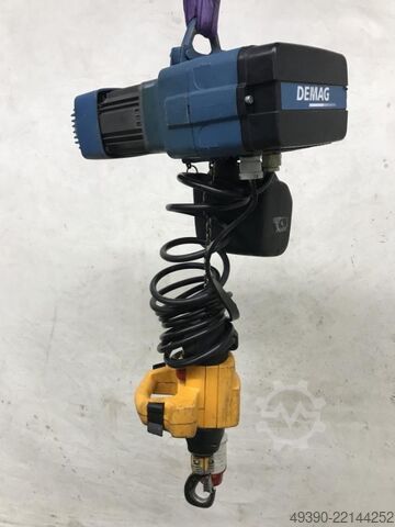 עגורן חשמלי בשרשרת DEMAG DKM 1-80 K V2 F4 Manulift
