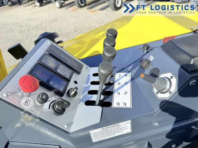 Vierwegestapler Combilift CB4500 GAS TRIPLEX 6400 FORK POSITIONER