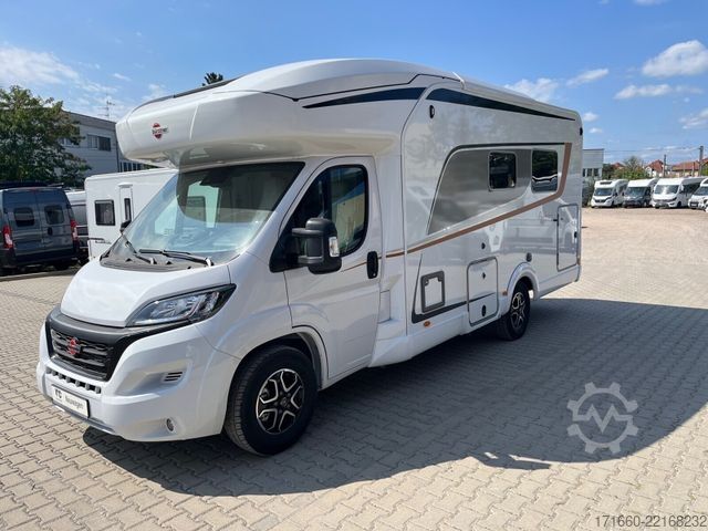 Teilintegriertes Wohnmobil BÜRSTNER Lyseo Gallery TD 649 G über 40.000 Euro sparen!
