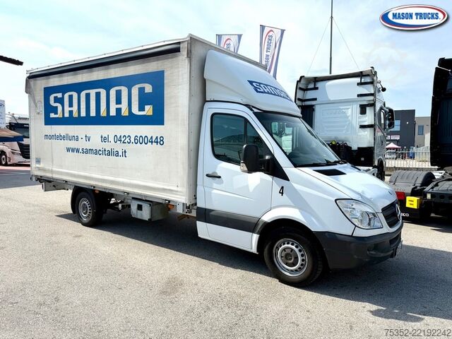 帘式货车 Mercedes-Benz Sprinter 416 CDI