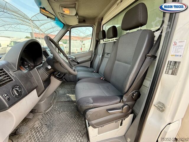 帘式货车 Mercedes-Benz Sprinter 416 CDI