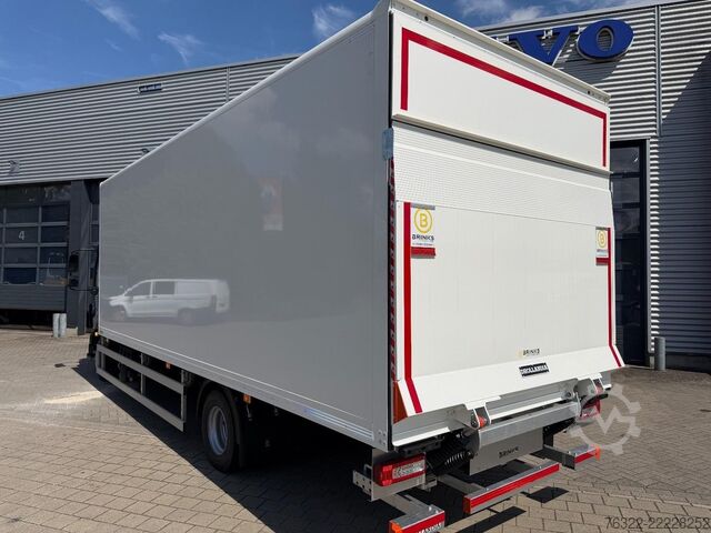 सूटकेस Renault D 12 LOW P4X2  210E6 / PLYWOOD GESLOTEN LAADBAK...