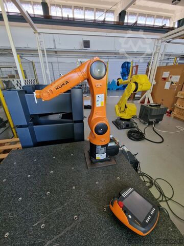 Industrirobot KUKA KR6 R900 sixx