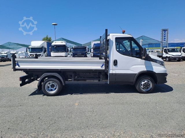 Anpassad skåpbil IVECO DAILY 35C14 - 3450