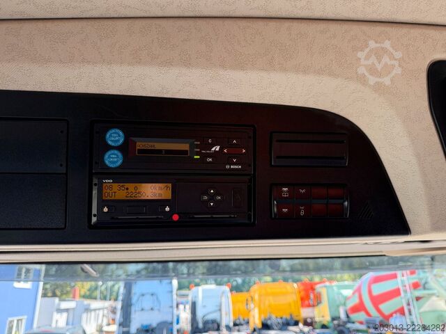 Skåpbil MERCEDES-BENZ Actros 2651 6x4 Koffer mit Bohranalge Zubehör