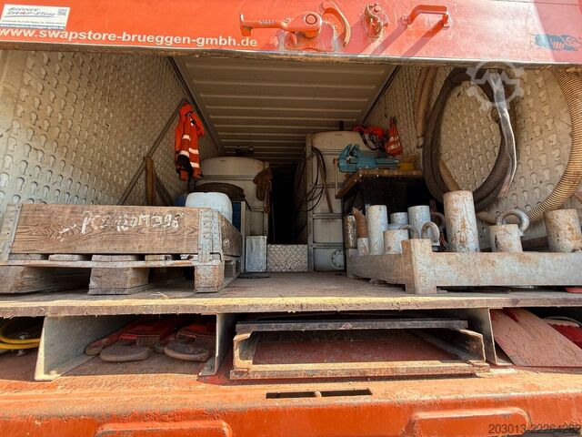 Skåpbil MERCEDES-BENZ Actros 2651 6x4 Koffer mit Bohranalge Zubehör