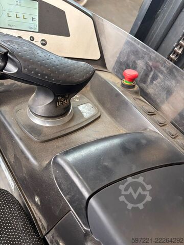 מלגזות גישה Still FM-X 14