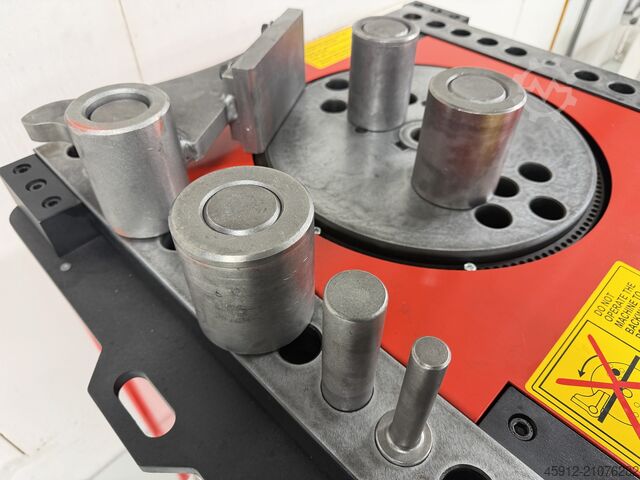 Járnstyrkt stálbeygjuvél AFACAN R36