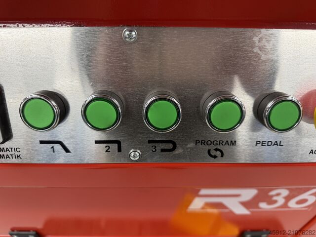 Járnstyrkt stálbeygjuvél AFACAN R36