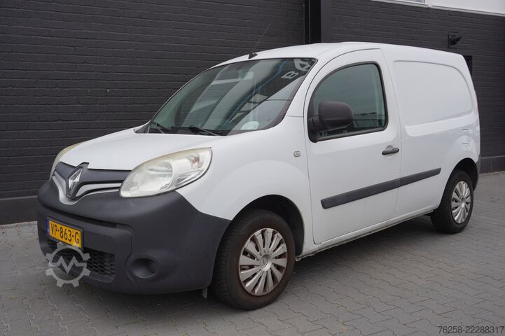 Panel van Renault Kangoo 1.5 dCi - Airco - Navi - Cruise - €2.900...