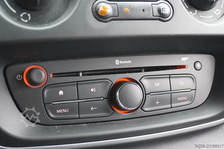 Panel van Renault Kangoo 1.5 dCi - Airco - Navi - Cruise - €2.900...