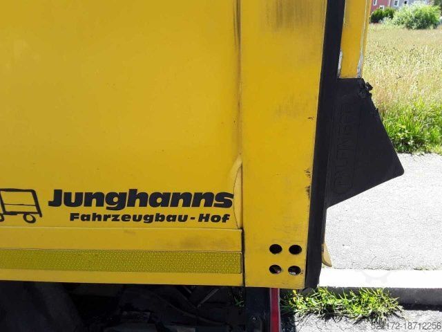 Kastiga haagis Junge Junghanns Kofferanhänger