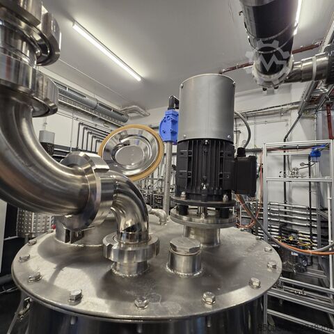 150 L nerūsējošā tērauda tvertne higiēniskajā izpildījumā ar propellera tipa maisītāju INOX Hygienetank 150 L
