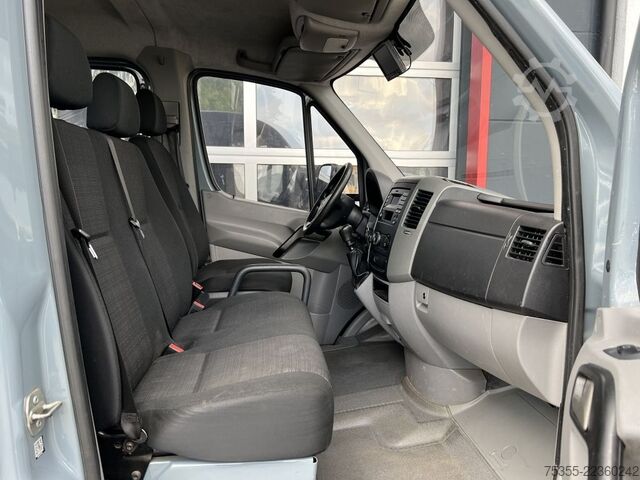 Tipper van MERCEDES-BENZ Sprinter 516 CDI Doka 3-Sitzer Klima AHK 3,5t