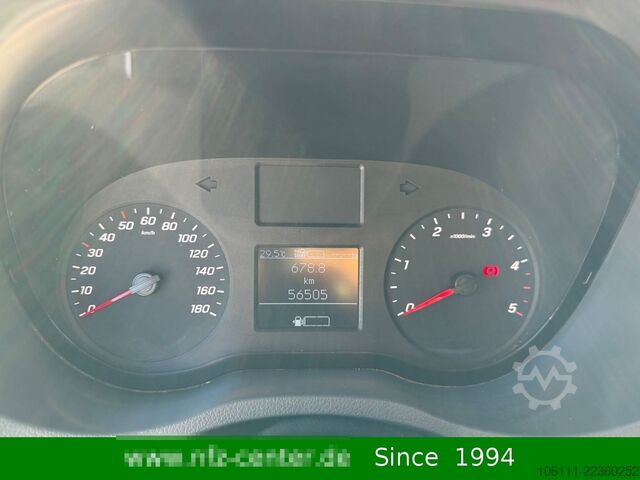 Minibus MERCEDES-BENZ Sprinter 516 Kasten RWD MAXI Sortimo AHK 3,5t