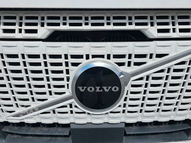 Standart çekici ünitesi VOLVO Volvo 460 neues Modell, full Option, 2 Kreis Hyd