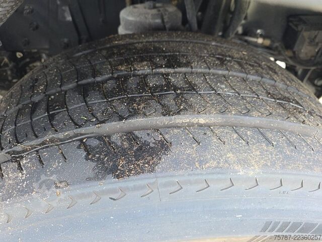 Standart çekici ünitesi VOLVO Volvo 460 neues Modell, full Option, 2 Kreis Hyd