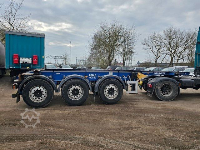 Değişebilir kasalı yarı römork SCHMITZ CARGOBULL 20" Tankconatinerchassis + Tankcontainer