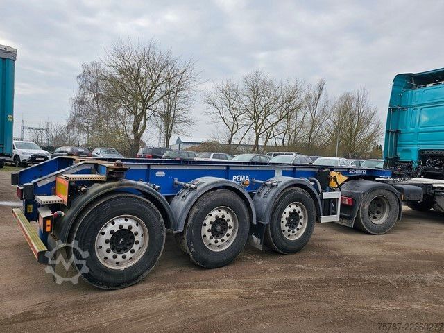 Değişebilir kasalı yarı römork SCHMITZ CARGOBULL 20" Tankconatinerchassis + Tankcontainer