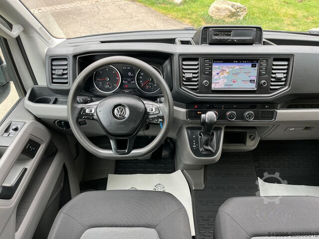 ピックアップバン VOLKSWAGEN CRAFTER 4 MOTION PRITSCHE DoKa 3500KG-AHK AUT.