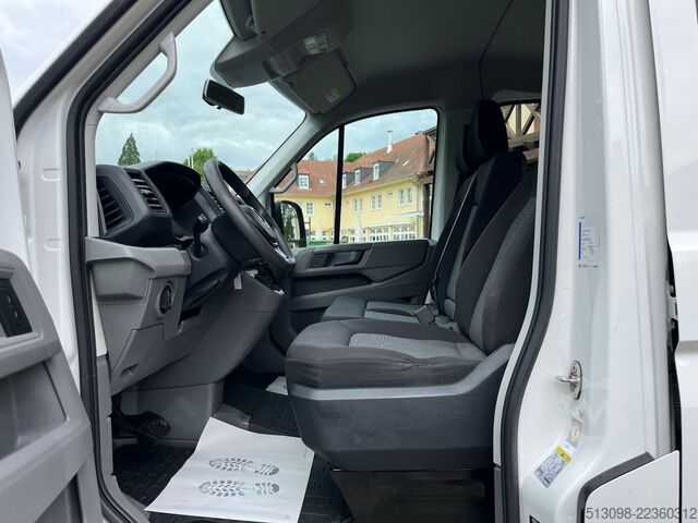 ピックアップバン VOLKSWAGEN CRAFTER 4 MOTION PRITSCHE DoKa 3500KG-AHK AUT.