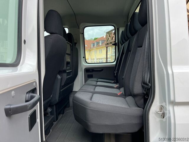 ピックアップバン VOLKSWAGEN CRAFTER 4 MOTION PRITSCHE DoKa 3500KG-AHK AUT.