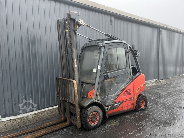 LPG gaffeltrucks Linde H25T-02