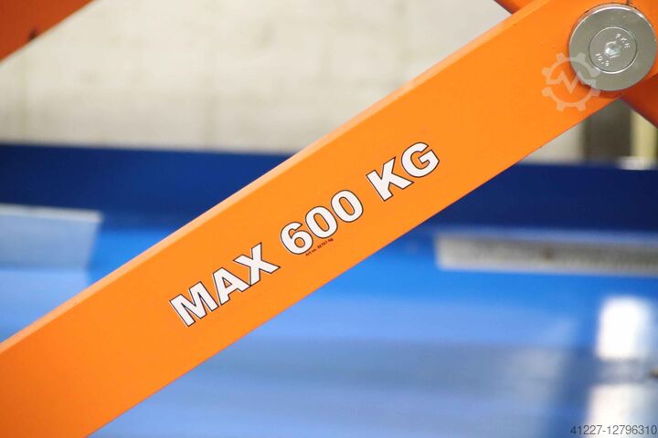 Ollós emelőasztal 600 kg Edmolift TUB 600 u agg