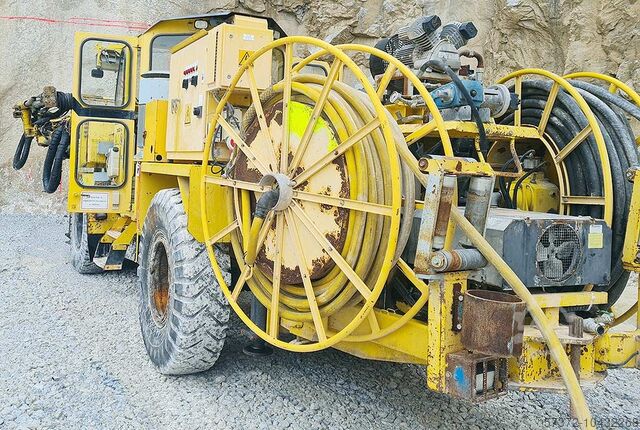 Hidraulična bušotina Atlas Copco Rocket Boomer 352 S-1838