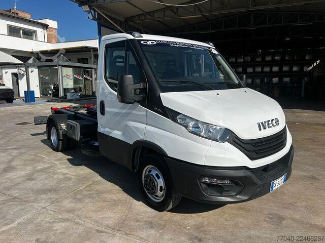 Abrollkipper Iveco SCARRABILE
