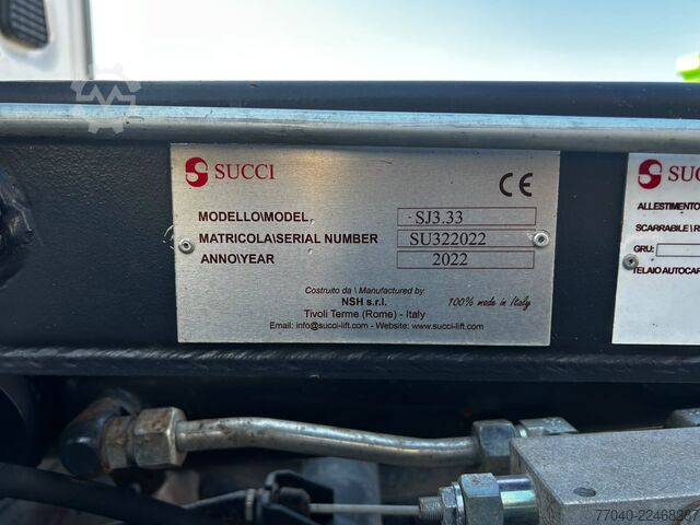 Abrollkipper Iveco SCARRABILE