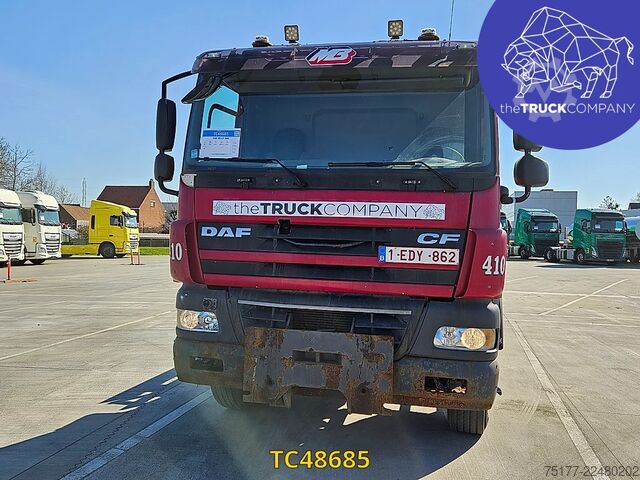 Chasis con cabina DAF 85 CF 360