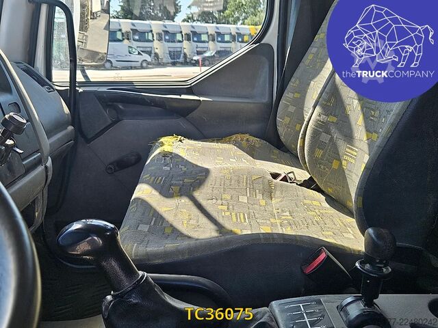 Ανατρεπόμενο φορτηγό Renault Midlum 135